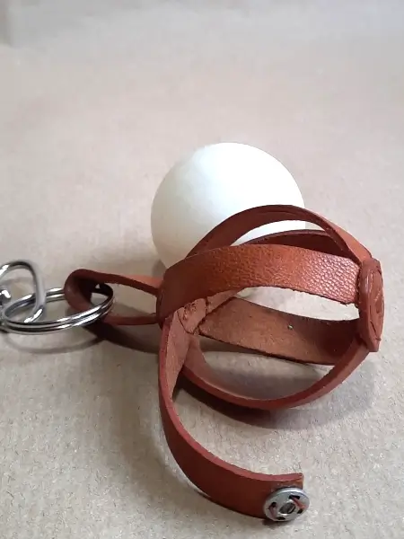 Porte Clés Balle de secours TT - Cuir - 6 couleurs - Emmanuelle Olivier Maroquinerie