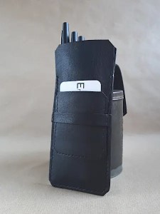 Etui en cuir basane noir pour 4 stylos - Emmanuelle Olivier Maroquinerie