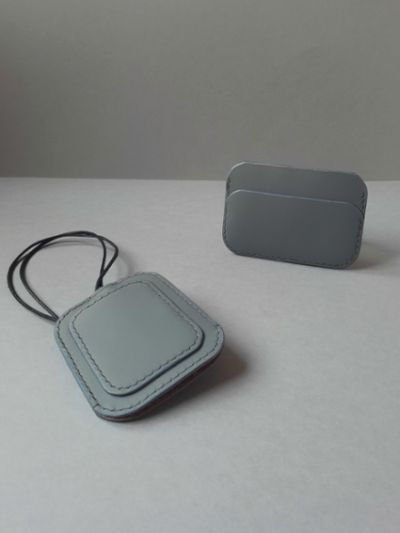 Duo Porte-clés cloche + porte-cartes gris - Cuir de taurillon - Emmanuelle Olivier Maroquinerie