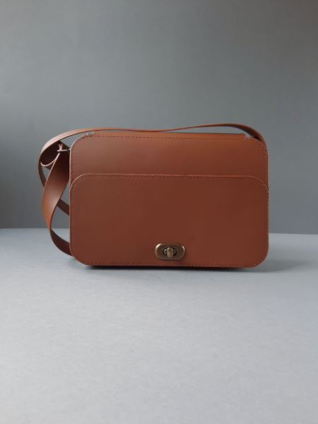 Sac Bandoulière en cuir - Version marron -Collection Le Galet - Emmanuelle Olivier Maroquinerie